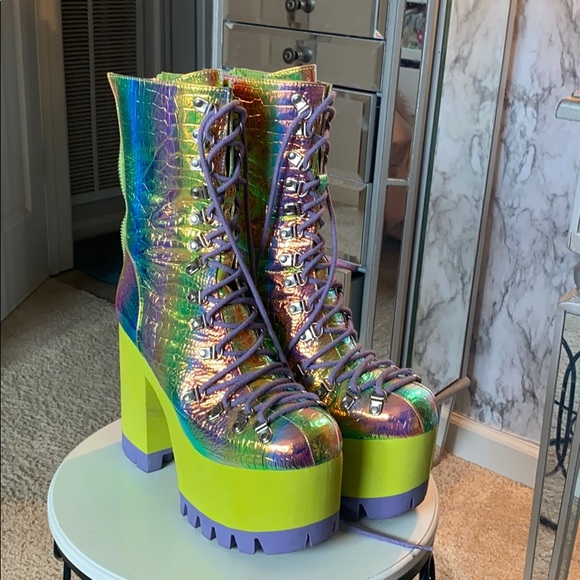 Platform boots - Picture 2 of 4